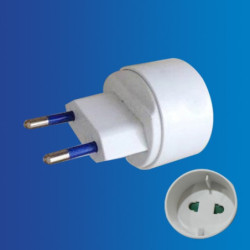 ADAPTADOR 10A SIN TOMA DE TIERRA