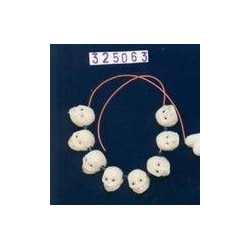 COLLAR PLASTICO NIÑA CORTO 40 CM ROJO B/IGUALES