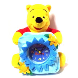 RELOJ WINNIE THE POOH CON PELUCHE 18 CM